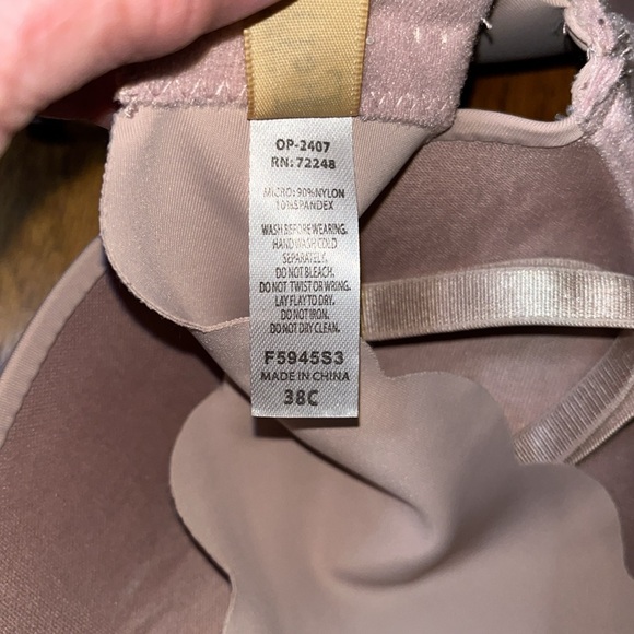 Felina Nude Scalloped Band Bra with Molded Cups and Underwire Lingerie Size 38C - Picture 8 of 9